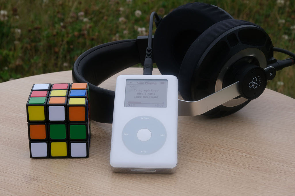 iPod Classic with Classic Connect pre-installed –